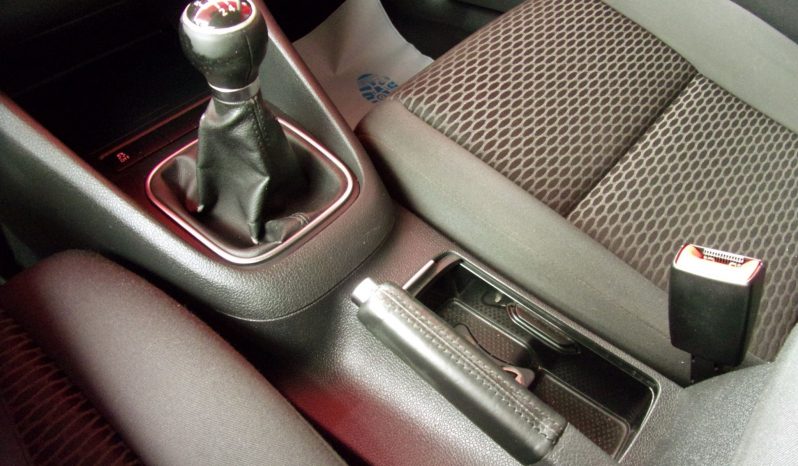 Volkswagen Golf TDI completo