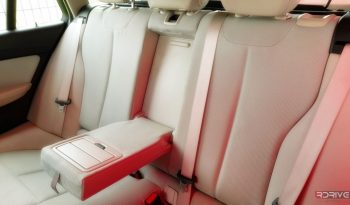 BMW Série 3 318D Touring Advantage completo