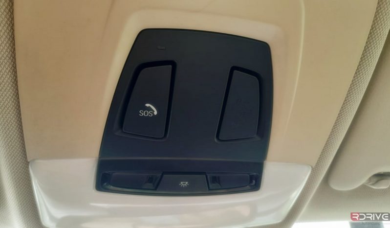 BMW Série 3 318D Touring Advantage completo