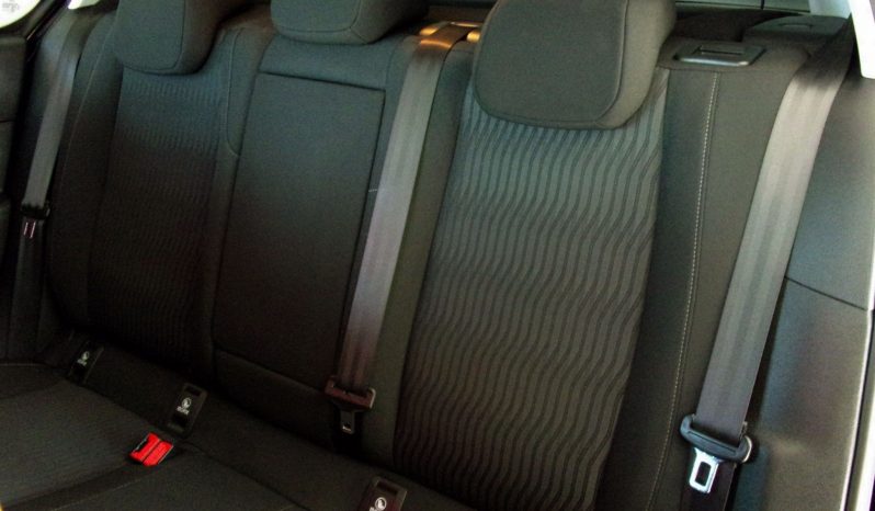 Peugeot 308 1.6 BlueHDi Style completo