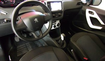Peugeot 208 1.6 BlueHDi Active completo