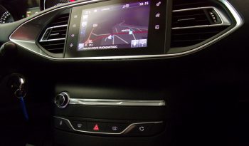 Peugeot 308 1.6 BlueHDi Style completo