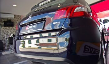 Peugeot 308 1.6 BlueHDi Style completo