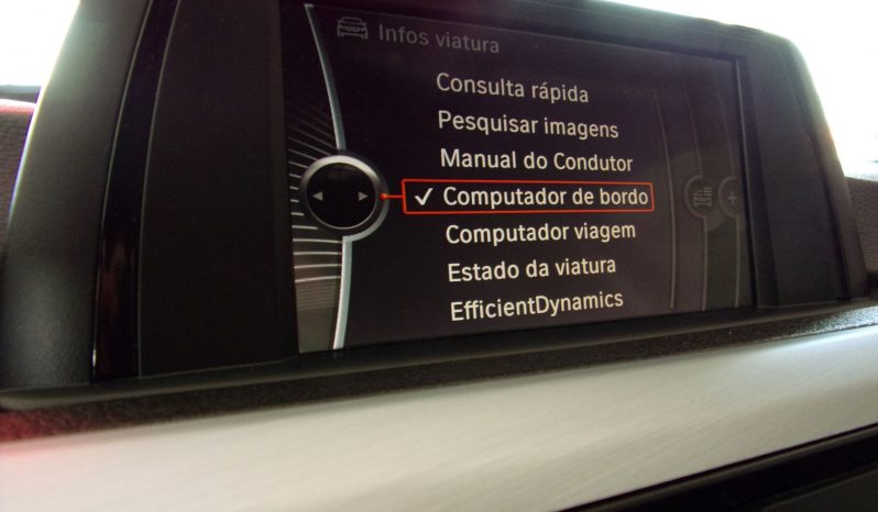 BMW Série 3 318D Touring Line Sport completo