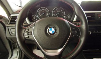 BMW Série 3 318D Touring Line Sport completo
