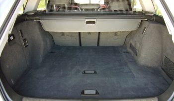 BMW Série 3 318D Touring Line Sport completo