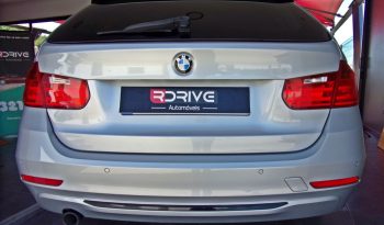 BMW Série 3 318D Touring Line Sport completo