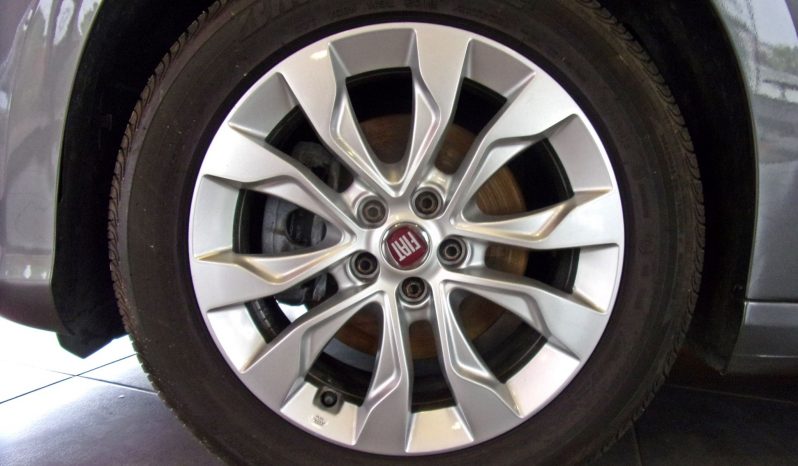 Fiat Tipo 1.3 M-Jet Lounge completo