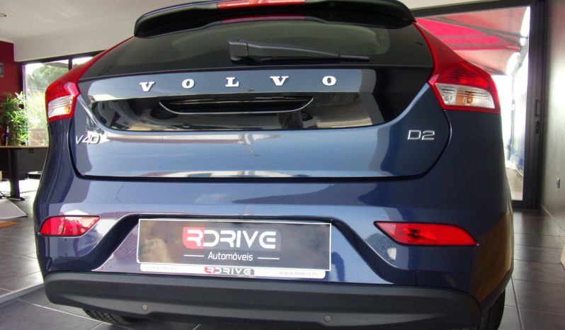 Volvo V40 1.6 D2 Momentum completo
