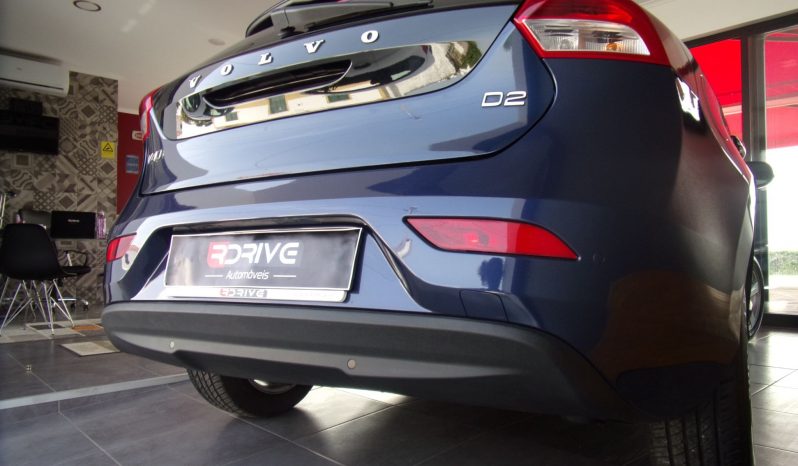 Volvo V40 1.6 D2 Momentum completo