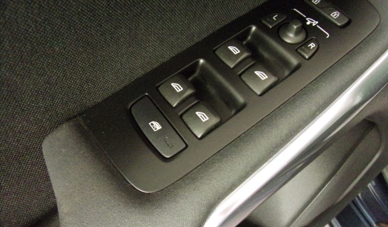 Volvo V40 1.6 D2 Momentum completo