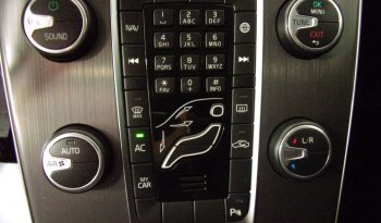 Volvo V40 1.6 D2 Momentum completo