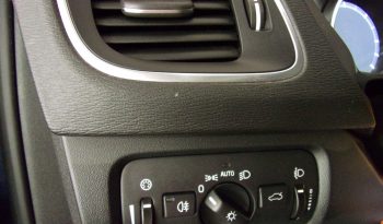 Volvo V40 1.6 D2 Momentum completo