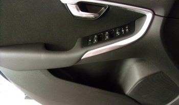 Volvo V40 1.6 D2 Momentum completo