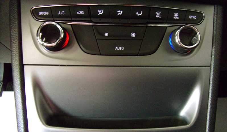 Opel Astra Sports Tourer 1.6 CDTI completo