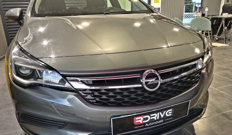 Opel Astra Sports Tourer 1.6 CDTI completo