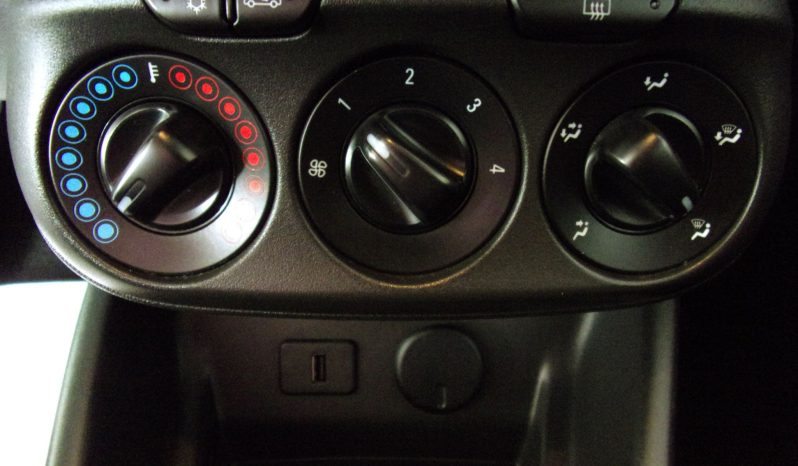 Opel Corsa–E 1.3 CDTI Dynamic completo