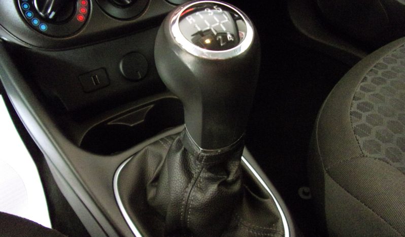 Opel Corsa–E 1.3 CDTI Dynamic completo