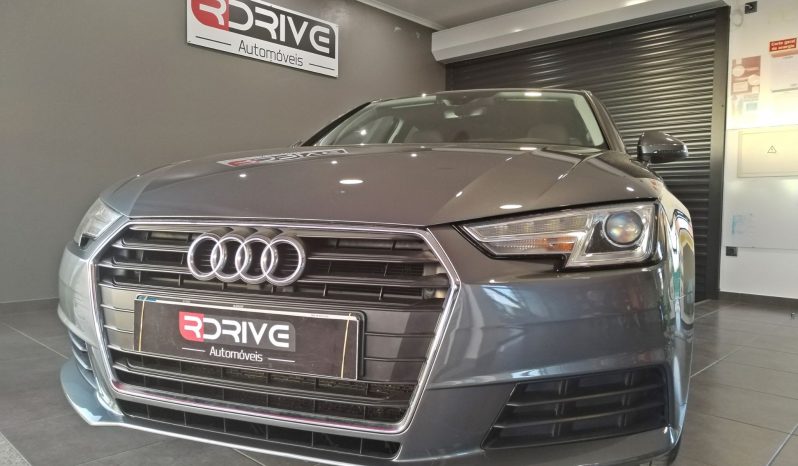 Audi A4 Limousine 2.0 TDI completo