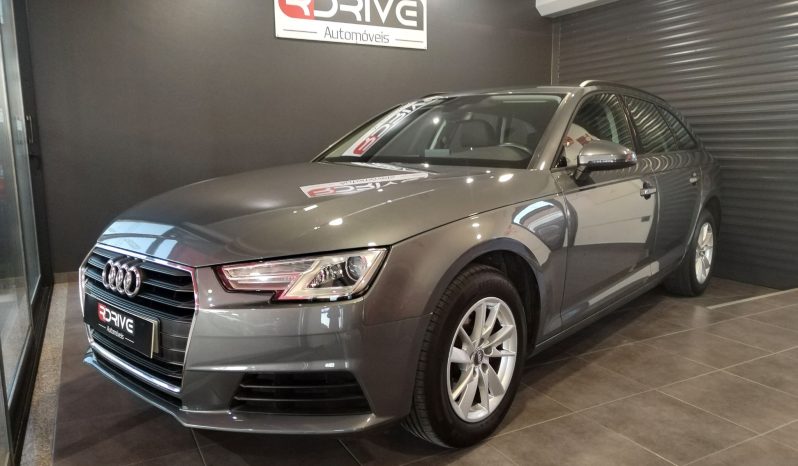 Audi A4 Avant 2.0 TDI Advance completo