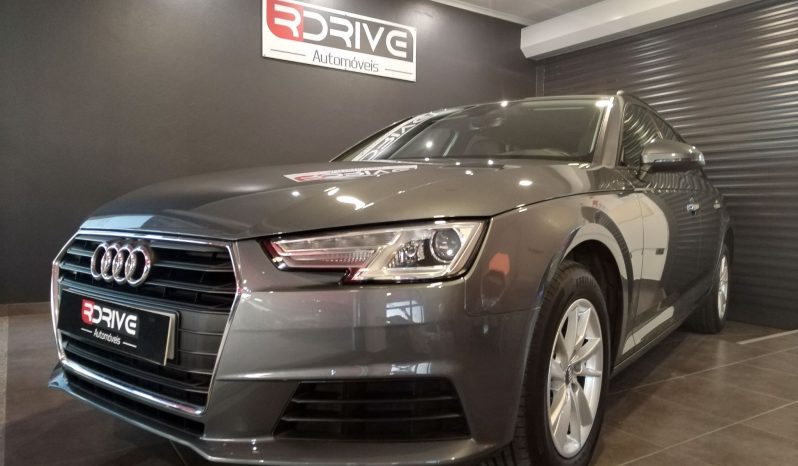 Audi A4 Avant 2.0 TDI Advance completo