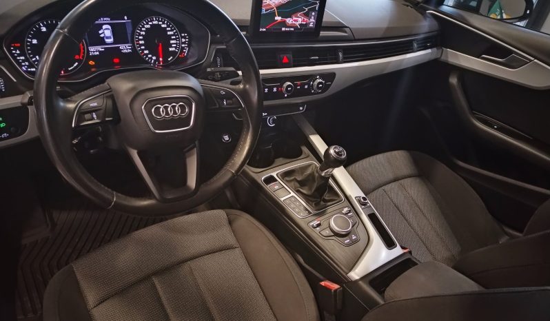 Audi A4 Avant 2.0 TDI Advance completo
