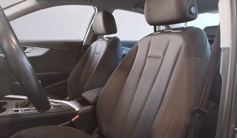 Audi A4 Avant 2.0 TDI Advance completo