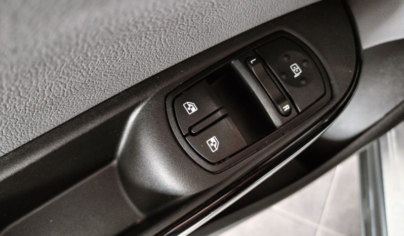 Opel Corsa 1.3 CDTI Innovation completo