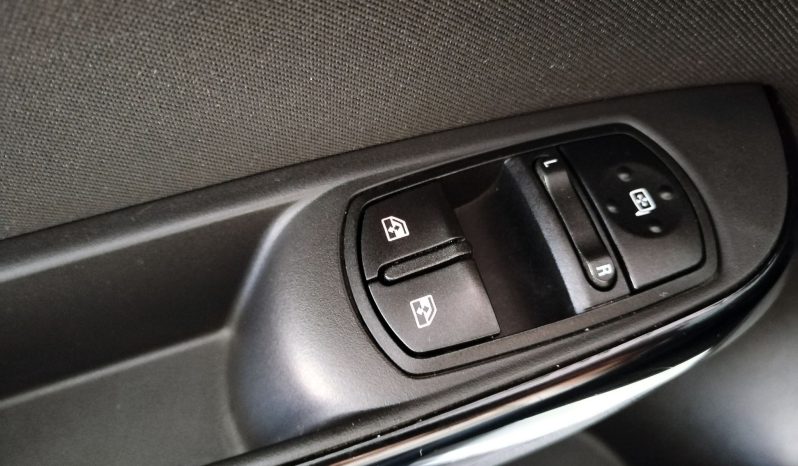 Opel Corsa 1.3 CDTi Business Edition completo