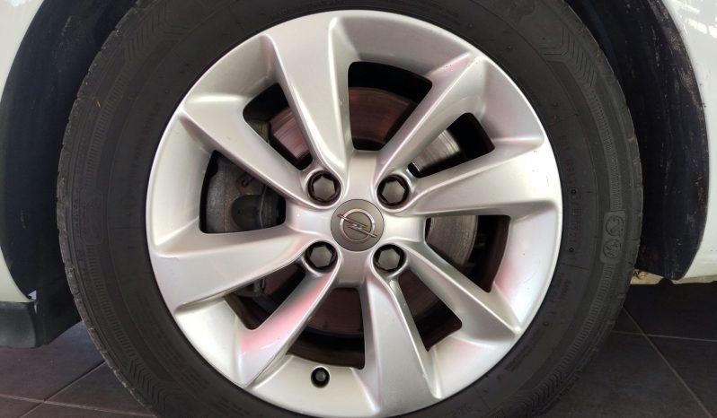 Opel Corsa 1.3 CDTi Business Edition completo