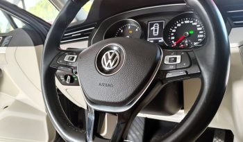 Volkswagen Passat 2.0 TDi Business DSG completo