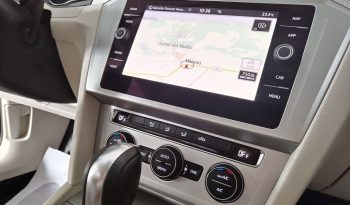 Volkswagen Passat 2.0 TDi Business DSG completo