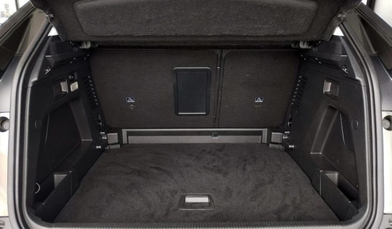 Peugeot 3008 1.5 BlueHdi Active completo