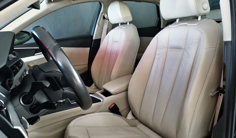 Audi A4 2.0 TDi S Tronic completo