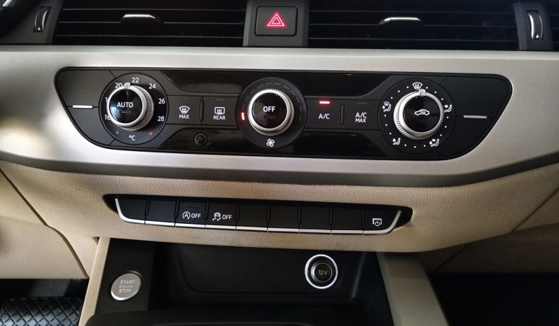 Audi A4 2.0 TDi S Tronic completo