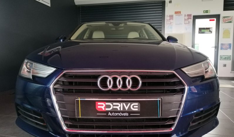 Audi A4 2.0 TDi S Tronic completo