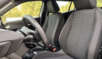 Peugeot 2008 1.2 PureTech Active Pack completo