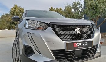 Peugeot 2008 1.2 PureTech Active Pack completo
