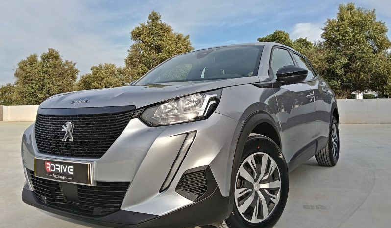 Peugeot 2008 1.2 PureTech Active Pack completo