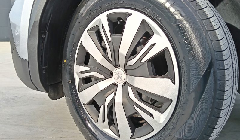 Peugeot 2008 1.2 PureTech Active Pack completo